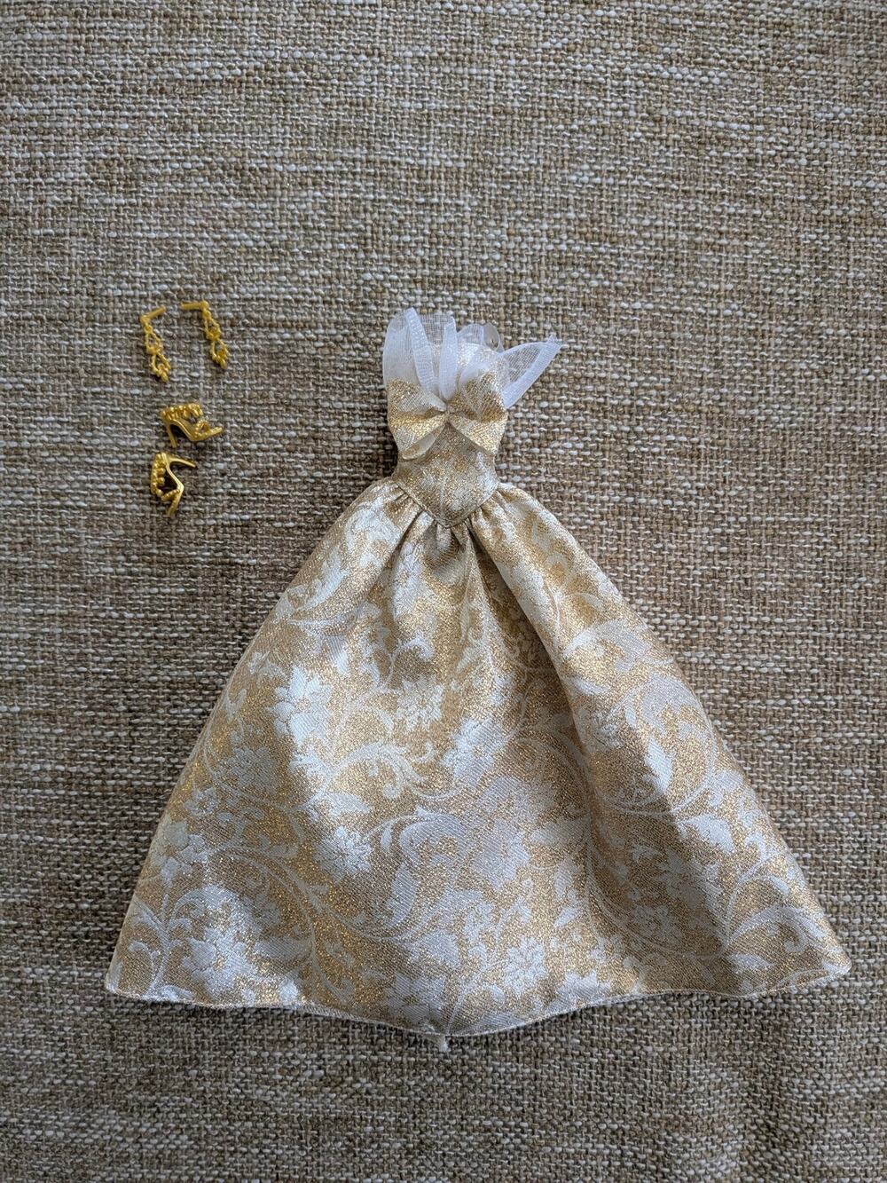 New Barbie Signature 2025 Holiday Dress Gown Shoes & Earrings Gold No Doll